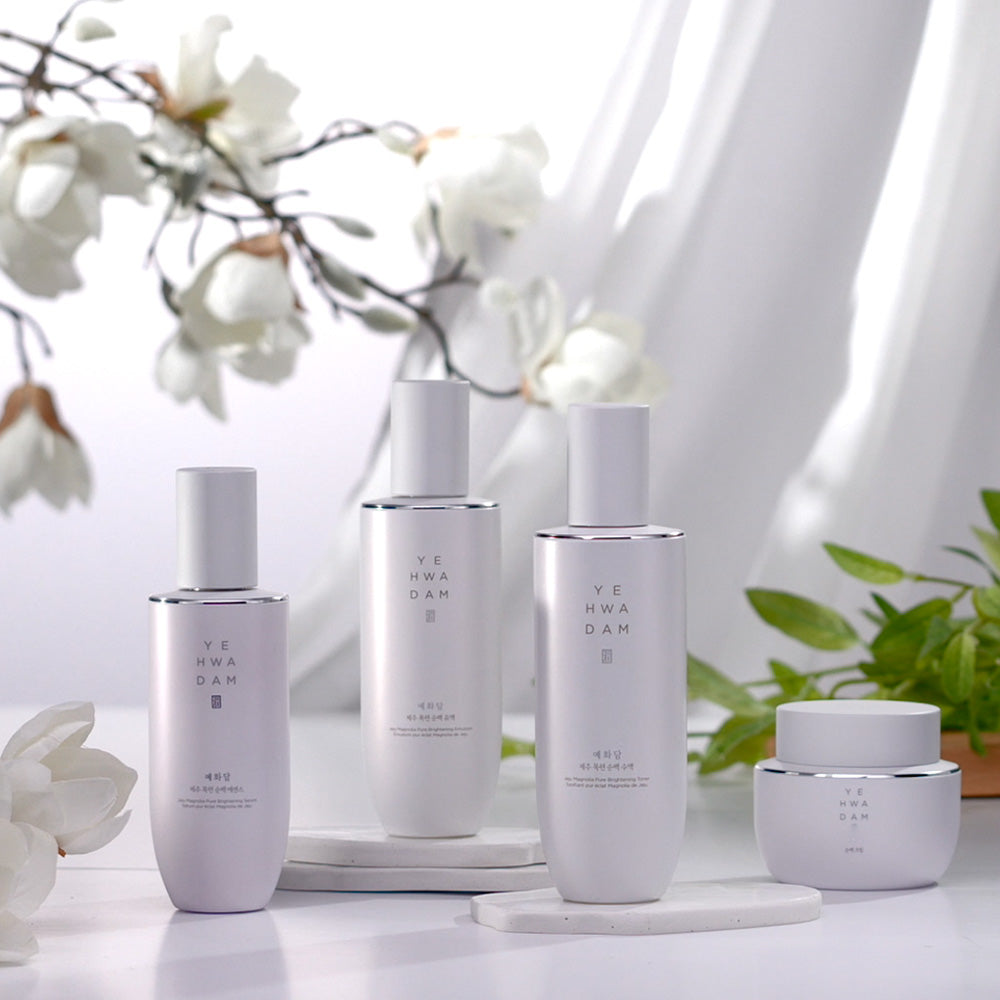 YEHWADAM Jeju Magnolia Pure Brightening Toner - THEFACESHOP Australia Queensland